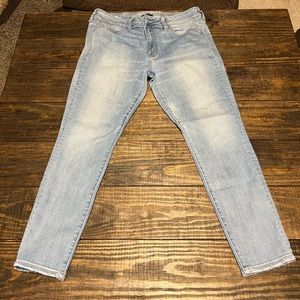 Ladies American Eagle